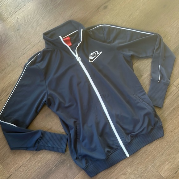 Nike Track Jacket !! Large - Picture 1 of 6
